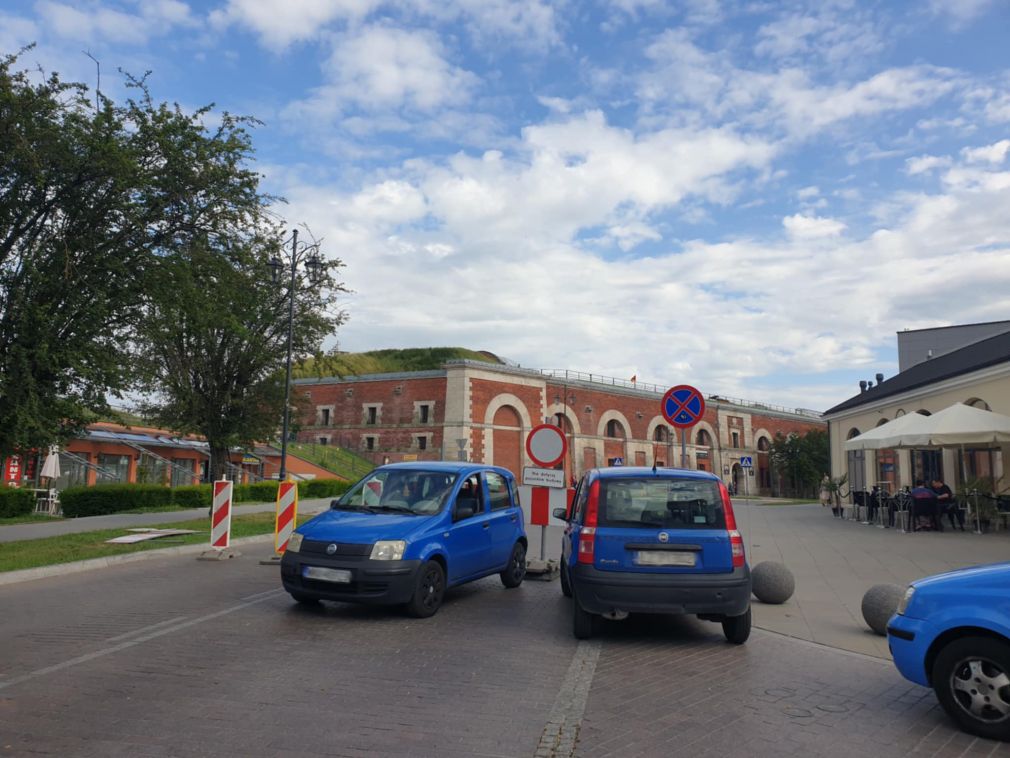 Zamość: Ul. Łukasińskiego wyłączona z ruchu