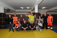 Uczestnikami kursu samoobrony były załogi zamojskich karetek pogotowia, foto: Policja