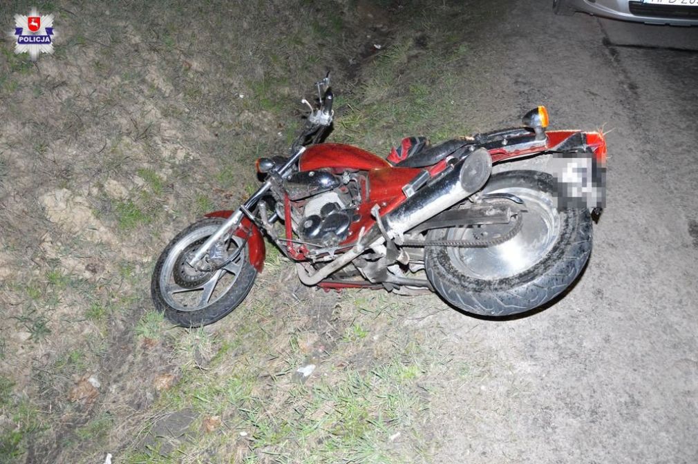 Motocyklista trafił do szpitala, foto: Policja