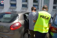 Funkcjonariusze Straży Granicznej zatrzymali podejrzanych na przejściu granicznym w Dołhobyczowie, foto: Policja