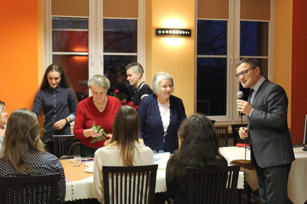 Seminarium międzypokoleniowe pt.: „Czy we współczesnym świecie jest miejsce dla tradycji”, foto: materiał nadesłany
